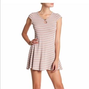 Sadie & sage striped dress ♥️